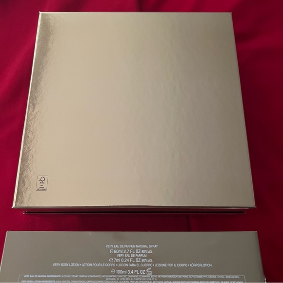 Authentic NIB - Picture 4 of 4